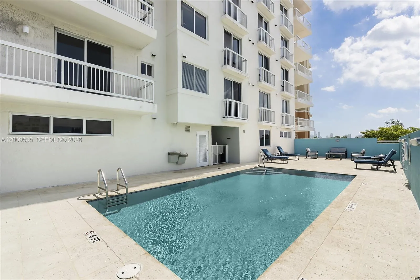 2400 Sw 27th Ave Ph-4, Miami, Florida 33145, Miami, Florida 33145, 3 Bedrooms Bedrooms, ,3 BathroomsBathrooms,Residential Lease,For Rent,2400 Sw 27th Ave Ph-4, Miami, Florida 33145,A12009535