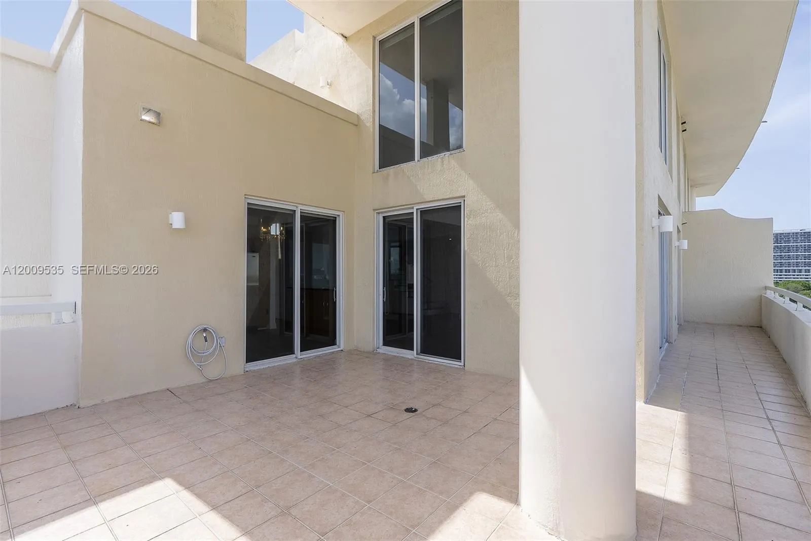 2400 Sw 27th Ave Ph-4, Miami, Florida 33145, Miami, Florida 33145, 3 Bedrooms Bedrooms, ,3 BathroomsBathrooms,Residential Lease,For Rent,2400 Sw 27th Ave Ph-4, Miami, Florida 33145,A12009535