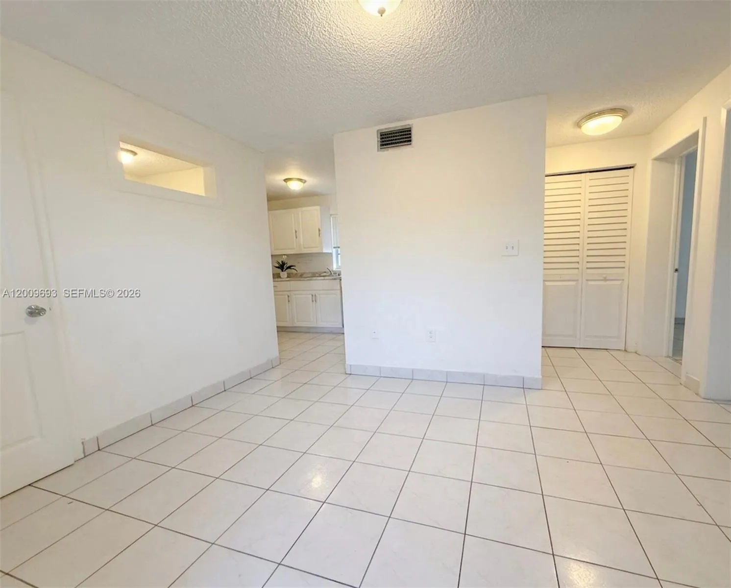 718 Sw 11th Ave 8, Miami, Florida 33130, Miami, Florida 33130, 2 Bedrooms Bedrooms, ,1 BathroomBathrooms,Residential Lease,For Rent,718 Sw 11th Ave 8, Miami, Florida 33130,A12009693