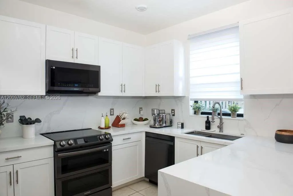 20917 Ne 8th Ave 20917, Miami, Florida 33179, Miami, Florida 33179, 3 Bedrooms Bedrooms, ,2 BathroomsBathrooms,Residential Lease,For Rent,20917 Ne 8th Ave 20917, Miami, Florida 33179,A12009762