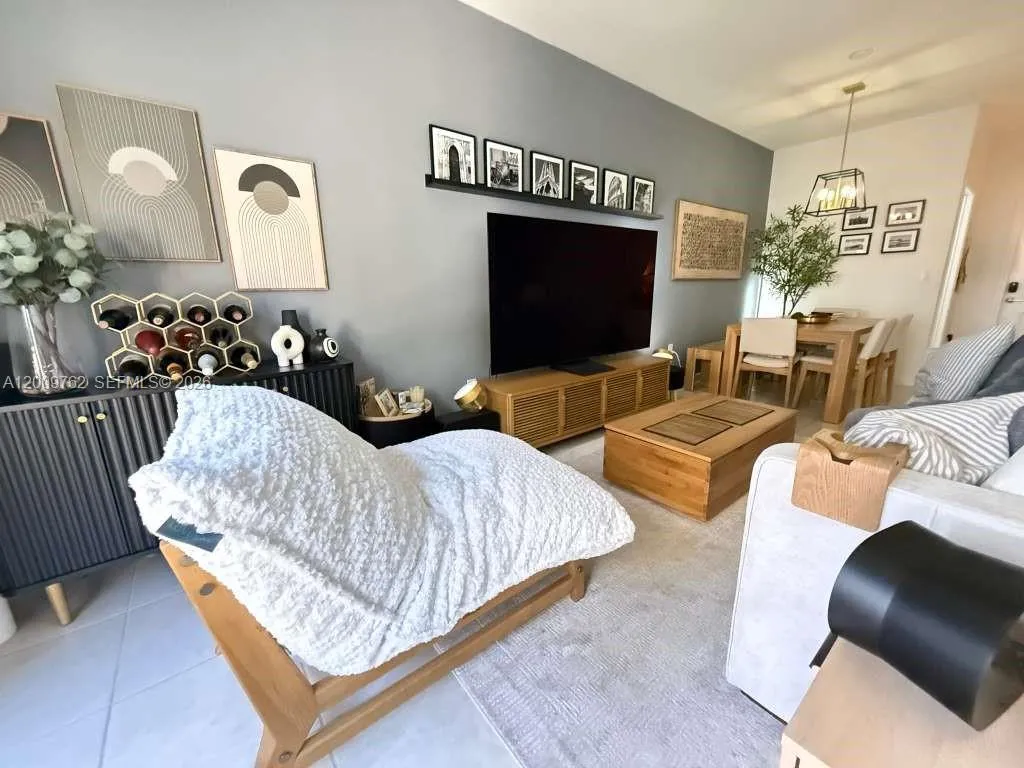 20917 Ne 8th Ave 20917, Miami, Florida 33179, Miami, Florida 33179, 3 Bedrooms Bedrooms, ,2 BathroomsBathrooms,Residential Lease,For Rent,20917 Ne 8th Ave 20917, Miami, Florida 33179,A12009762