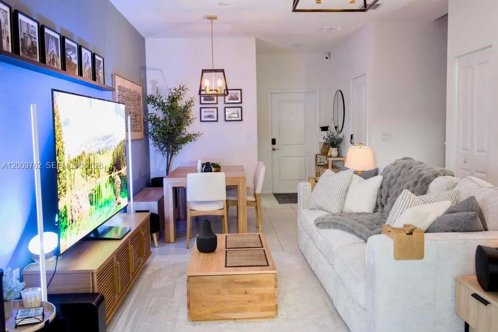 20917 Ne 8th Ave 20917, Miami, Florida 33179, Miami, Florida 33179, 3 Bedrooms Bedrooms, ,2 BathroomsBathrooms,Residential Lease,For Rent,20917 Ne 8th Ave 20917, Miami, Florida 33179,A12009762