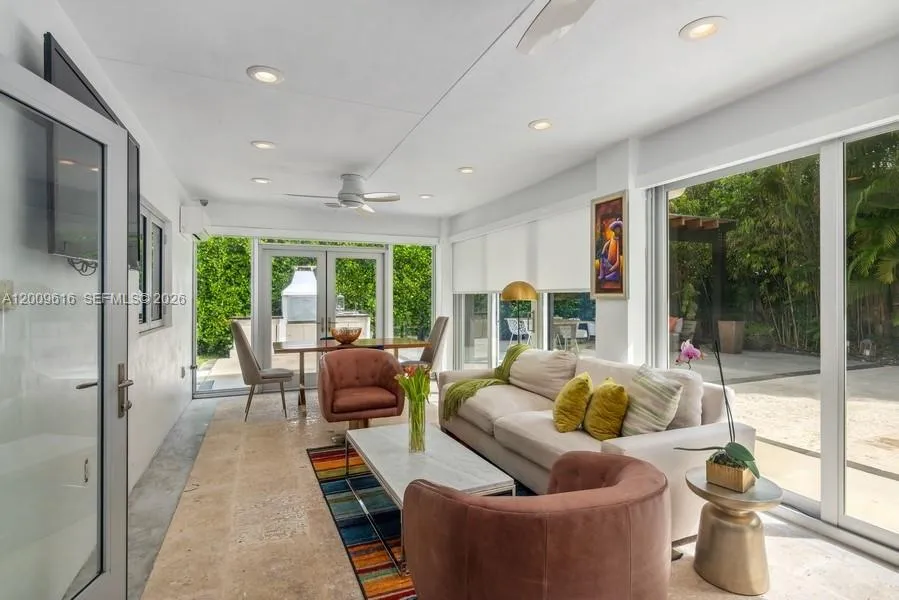 8215 Sw 63rd Pl 0, Miami, Florida 33143, Miami, Florida 33143, 4 Bedrooms Bedrooms, ,3 BathroomsBathrooms,Residential Lease,For Rent,8215 Sw 63rd Pl 0, Miami, Florida 33143,A12009616