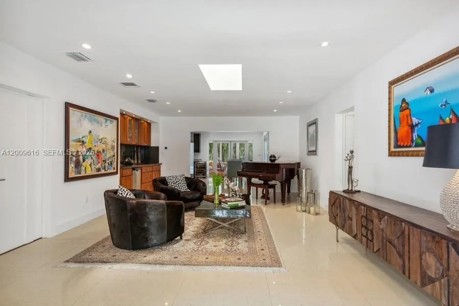 8215 Sw 63rd Pl 0, Miami, Florida 33143, Miami, Florida 33143, 4 Bedrooms Bedrooms, ,3 BathroomsBathrooms,Residential Lease,For Rent,8215 Sw 63rd Pl 0, Miami, Florida 33143,A12009616