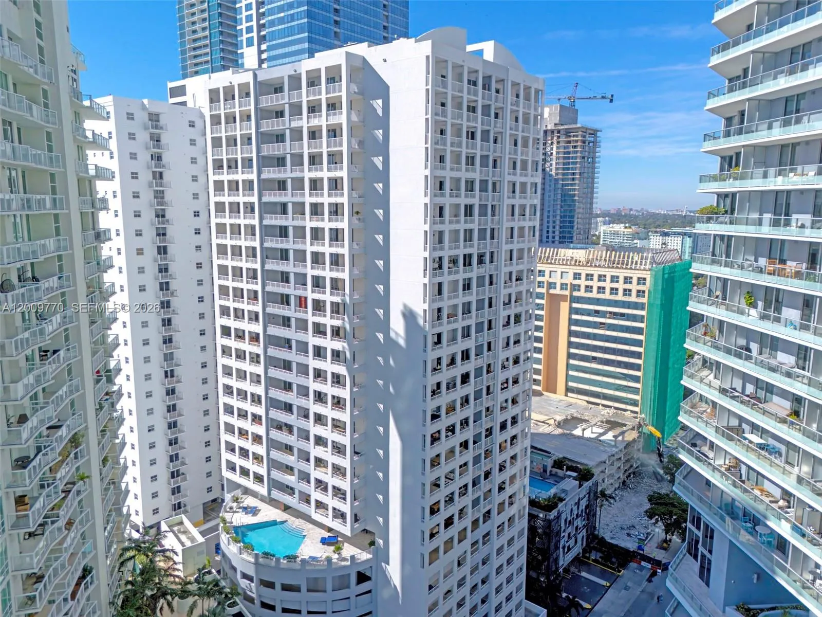 170 Se 14th St 1203, Miami, Florida 33131, Miami, Florida 33131, 1 Bedroom Bedrooms, ,1 BathroomBathrooms,Residential Lease,For Rent,170 Se 14th St 1203, Miami, Florida 33131,A12009770