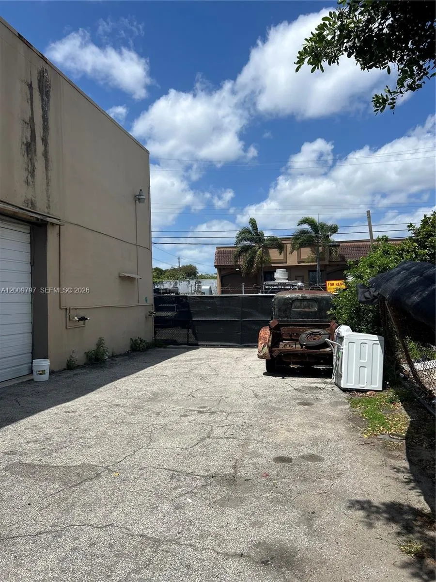 2309 Sw 60th Way B, Miramar, Florida 33023, Miramar, Florida 33023, ,Commercial Lease,For Rent,2309 Sw 60th Way B, Miramar, Florida 33023,A12009797