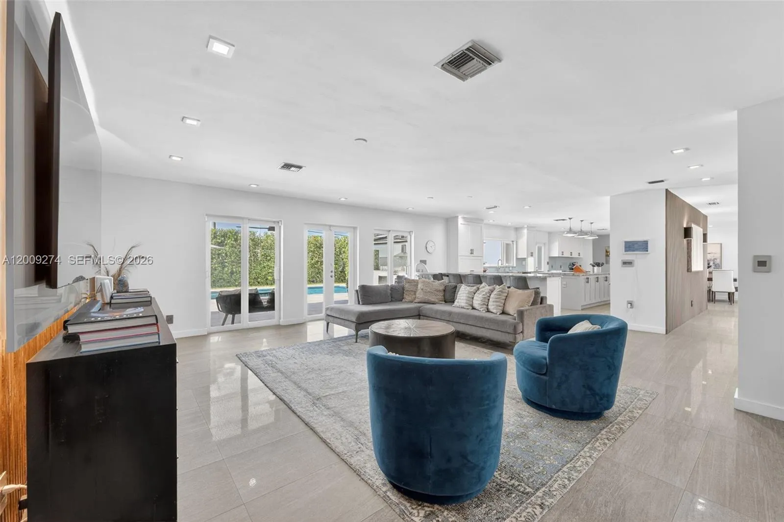1865 Ne 197th Ter, Miami, Florida 33179, Miami, Florida 33179, 5 Bedrooms Bedrooms, ,4 BathroomsBathrooms,Residential Lease,For Rent,1865 Ne 197th Ter, Miami, Florida 33179,A12009274