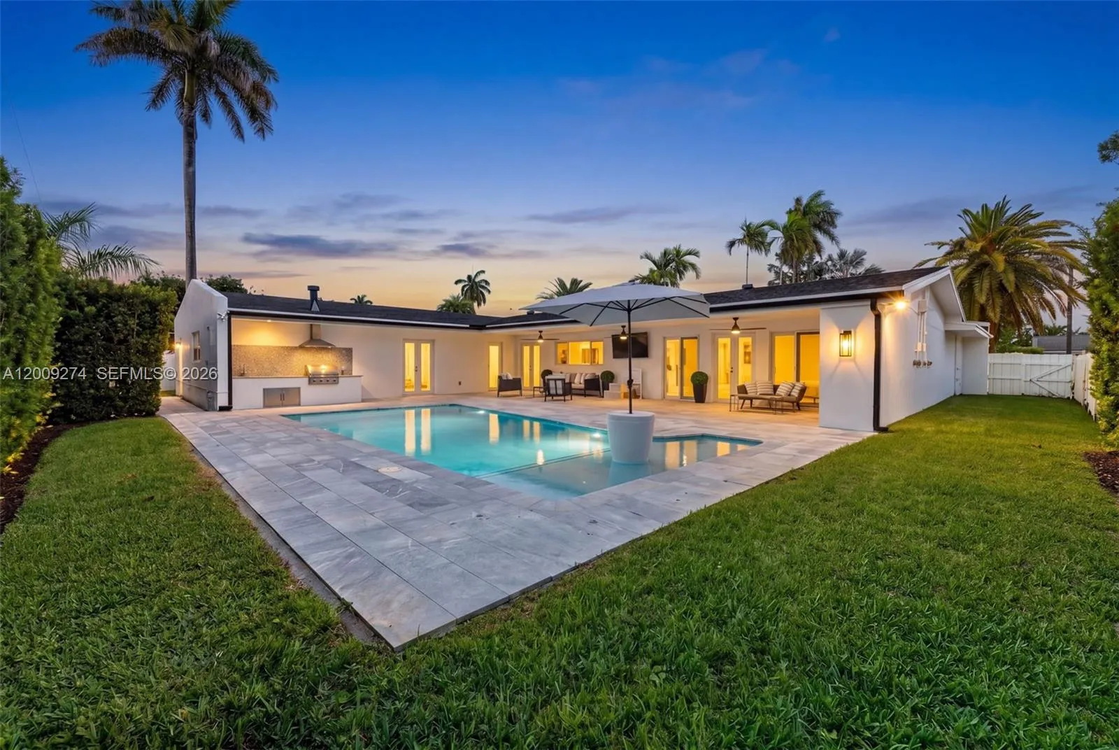 1865 Ne 197th Ter, Miami, Florida 33179, Miami, Florida 33179, 5 Bedrooms Bedrooms, ,4 BathroomsBathrooms,Residential Lease,For Rent,1865 Ne 197th Ter, Miami, Florida 33179,A12009274