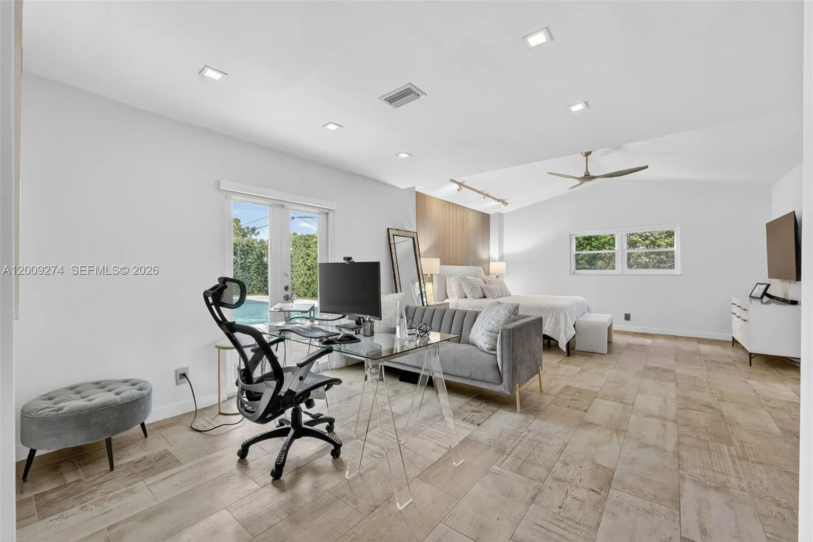 1865 Ne 197th Ter, Miami, Florida 33179, Miami, Florida 33179, 5 Bedrooms Bedrooms, ,4 BathroomsBathrooms,Residential Lease,For Rent,1865 Ne 197th Ter, Miami, Florida 33179,A12009274