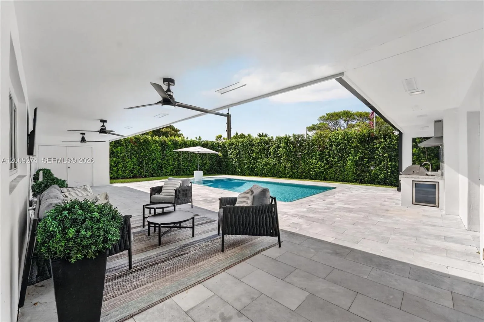 1865 Ne 197th Ter, Miami, Florida 33179, Miami, Florida 33179, 5 Bedrooms Bedrooms, ,4 BathroomsBathrooms,Residential Lease,For Rent,1865 Ne 197th Ter, Miami, Florida 33179,A12009274
