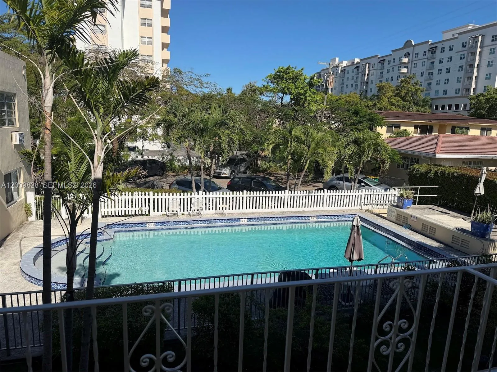 40 Salamanca Ave 8, Coral Gables, Florida 33134, Coral Gables, Florida 33134, 1 Bedroom Bedrooms, ,1 BathroomBathrooms,Residential Lease,For Rent,40 Salamanca Ave 8, Coral Gables, Florida 33134,A12009828