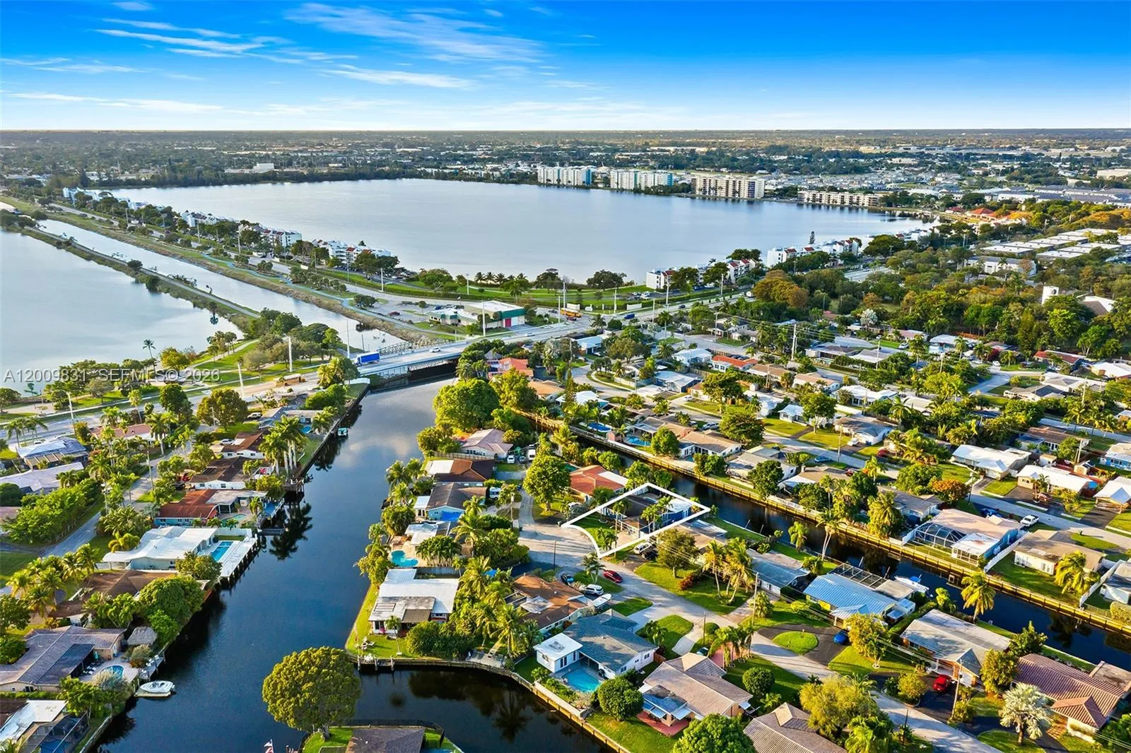 2005 Nw 37th St, Oakland Park, Florida 33309, Oakland Park, Florida 33309, 5 Bedrooms Bedrooms, ,3 BathroomsBathrooms,Residential,For Sale,2005 Nw 37th St, Oakland Park, Florida 33309,A12009831