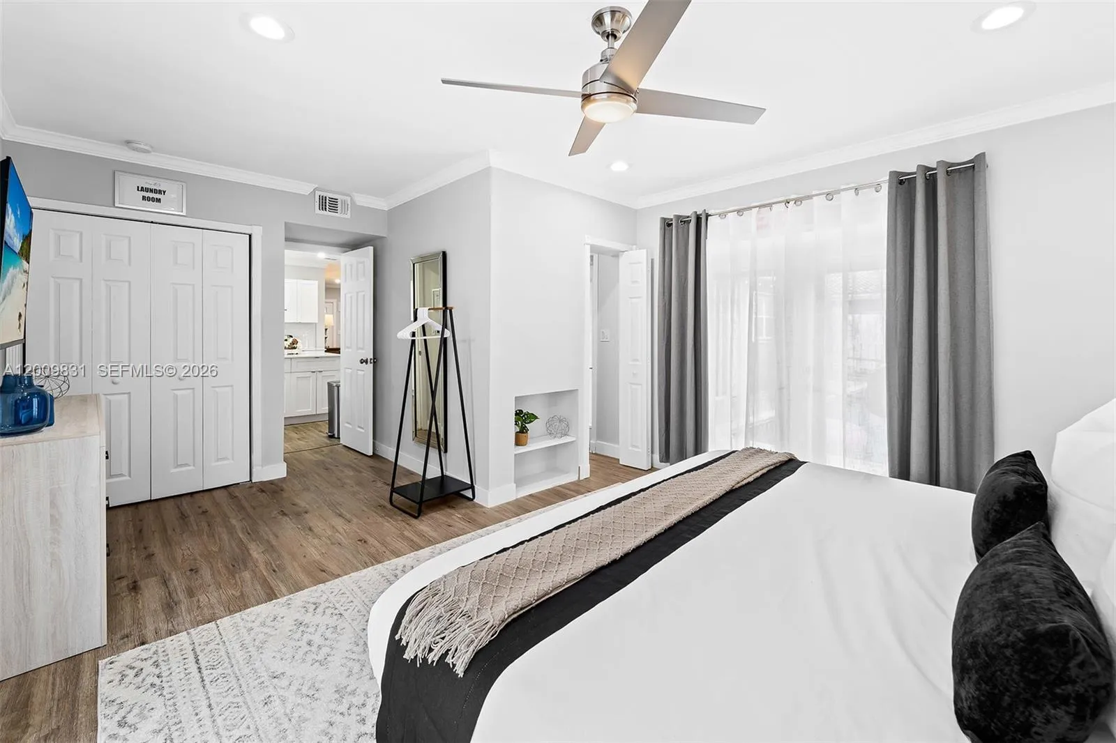 2005 Nw 37th St, Oakland Park, Florida 33309, Oakland Park, Florida 33309, 5 Bedrooms Bedrooms, ,3 BathroomsBathrooms,Residential,For Sale,2005 Nw 37th St, Oakland Park, Florida 33309,A12009831