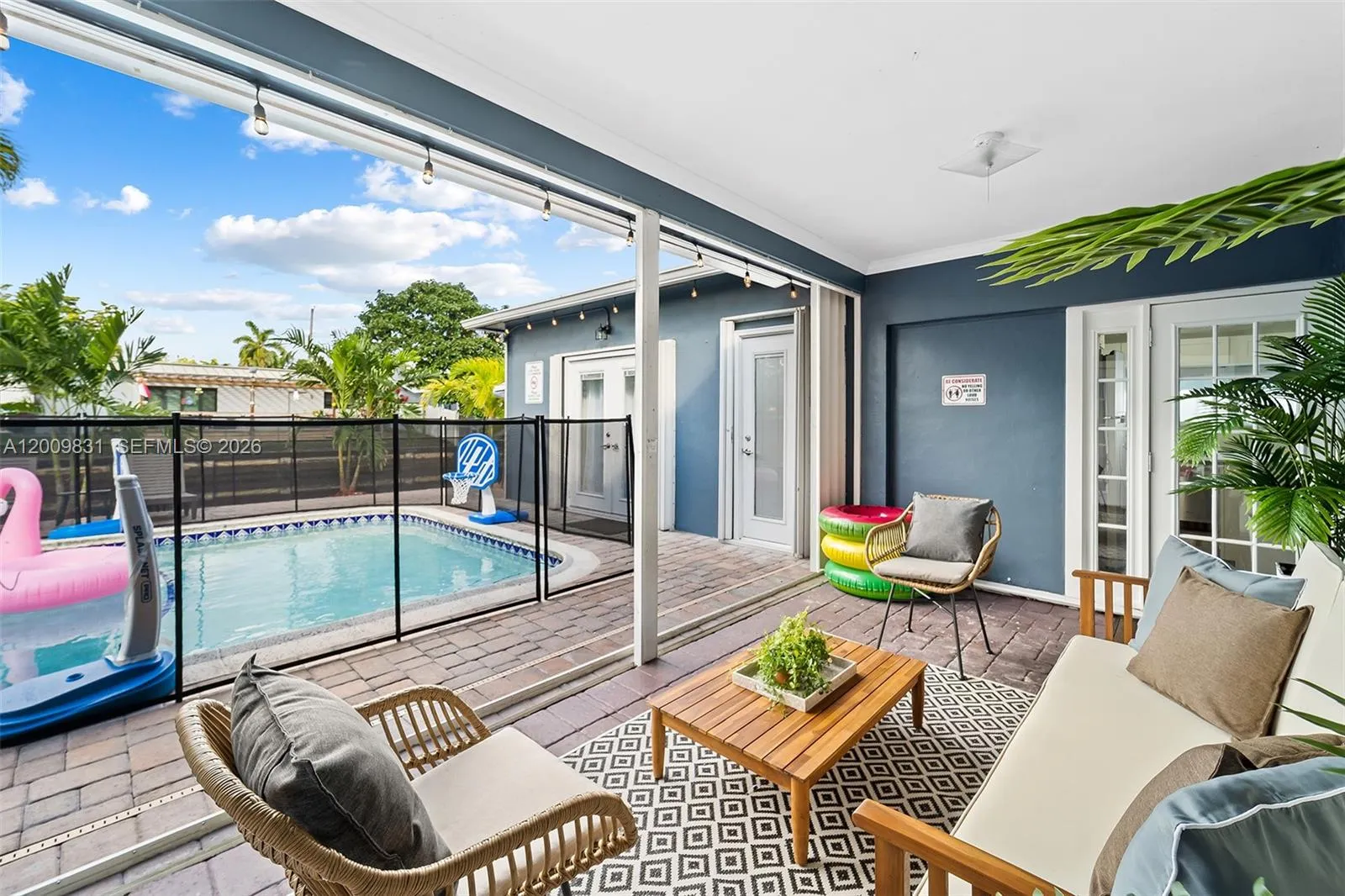 2005 Nw 37th St, Oakland Park, Florida 33309, Oakland Park, Florida 33309, 5 Bedrooms Bedrooms, ,3 BathroomsBathrooms,Residential,For Sale,2005 Nw 37th St, Oakland Park, Florida 33309,A12009831