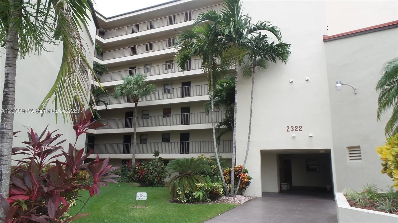 2320 S Cypress Bend Dr 204, Pompano Beach, Florida, Pompano Beach, Florida 33069, 2 Bedrooms Bedrooms, ,2 BathroomsBathrooms,Residential,For Sale,2320 S Cypress Bend Dr 204, Pompano Beach, Florida,A12005915 2320 S Cypress Bend Dr 204, Pompano Beach, Florida, Pompano Beach, Florida 33069, 2 Bedrooms Bedrooms, ,2 BathroomsBathrooms,Residential,For Sale,2320 S Cypress Bend Dr 204, Pompano Beach, Florida,A12005915