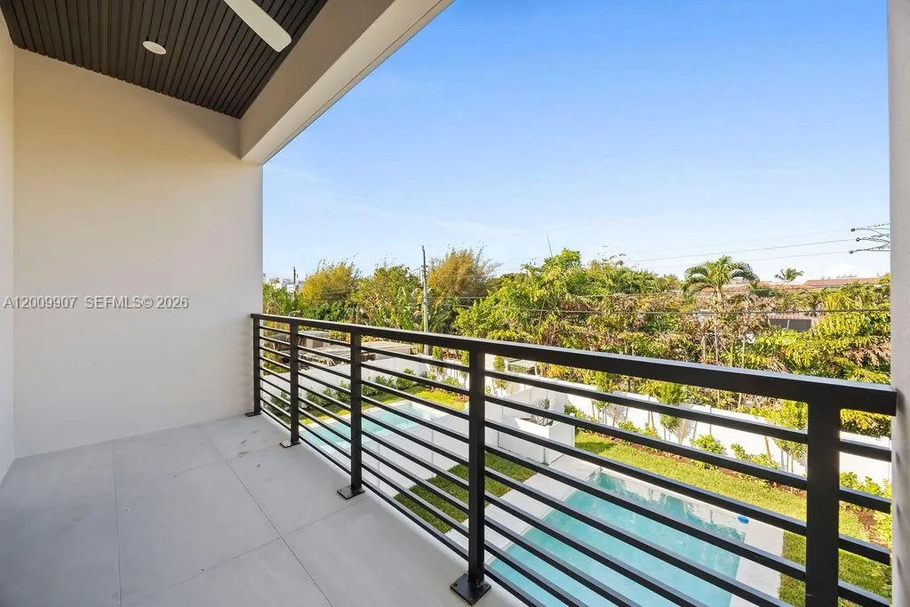 1137 Ne 11th Ave, Fort Lauderdale, Florida 33301, Fort Lauderdale, Florida 33301, 4 Bedrooms Bedrooms, ,3 BathroomsBathrooms,Residential,For Sale,1137 Ne 11th Ave, Fort Lauderdale, Florida 33301,A12009907