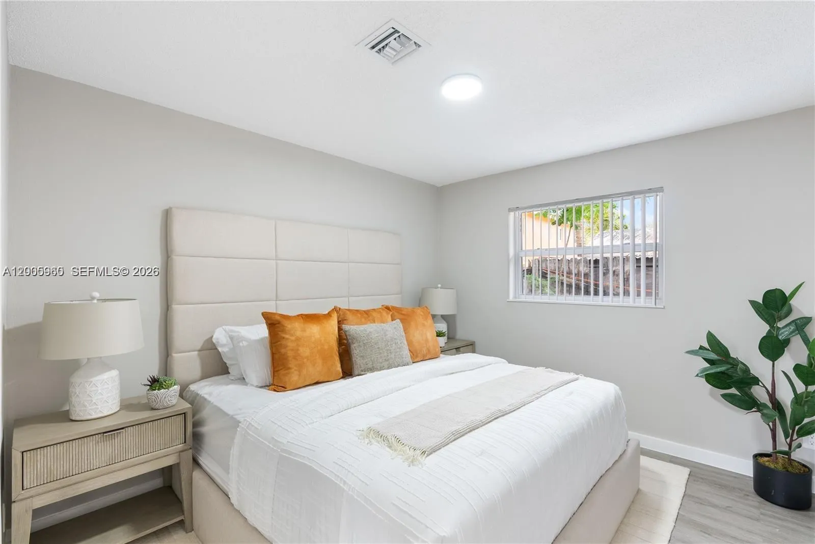 452 Sw 4th Ave 6, Fort Lauderdale, Florida 33315, Fort Lauderdale, Florida 33315, 2 Bedrooms Bedrooms, ,1 BathroomBathrooms,Residential Lease,For Rent,452 Sw 4th Ave 6, Fort Lauderdale, Florida 33315,A12005960
