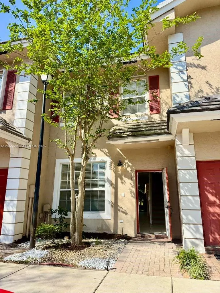 669 Nw 42nd Ave, Plantation, Florida 33317, Plantation, Florida 33317, 2 Bedrooms Bedrooms, ,2 BathroomsBathrooms,Residential,For Sale,669 Nw 42nd Ave, Plantation, Florida 33317,A12009931