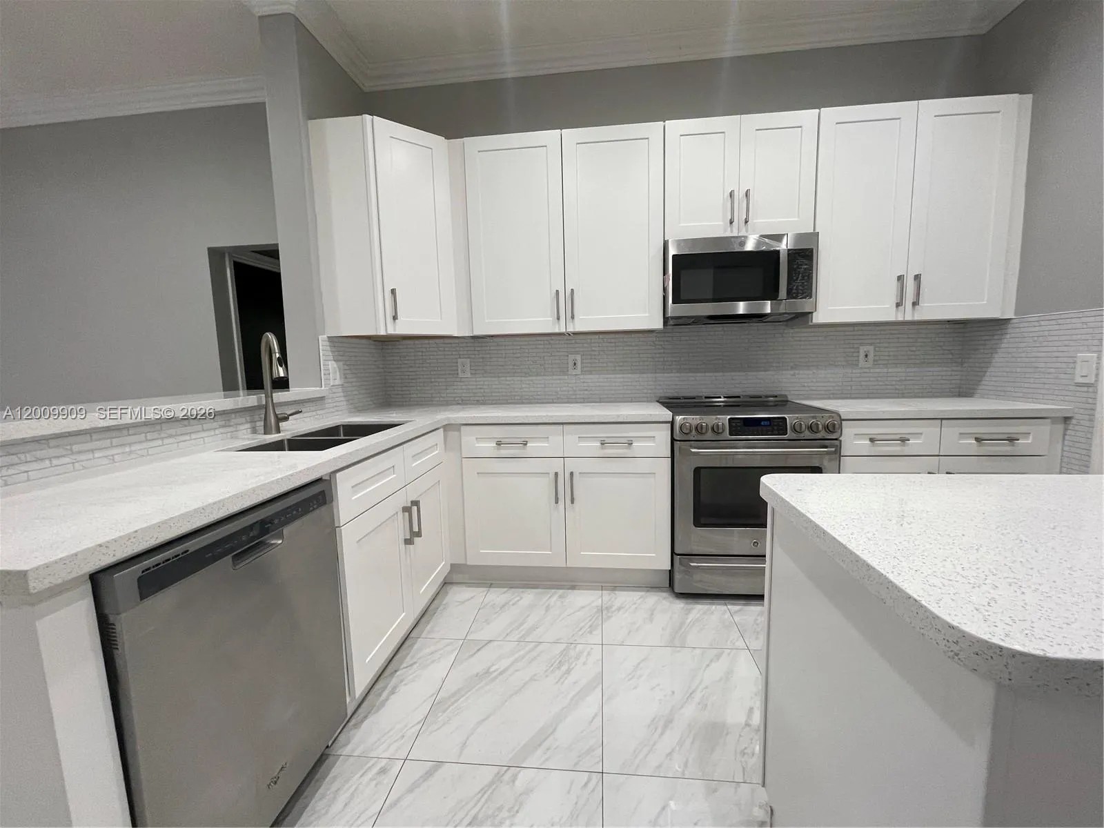 5263 Sw 34th Way 5263, Hollywood, Florida 33312, Hollywood, Florida 33312, 3 Bedrooms Bedrooms, ,2 BathroomsBathrooms,Residential Lease,For Rent,5263 Sw 34th Way 5263, Hollywood, Florida 33312,A12009909