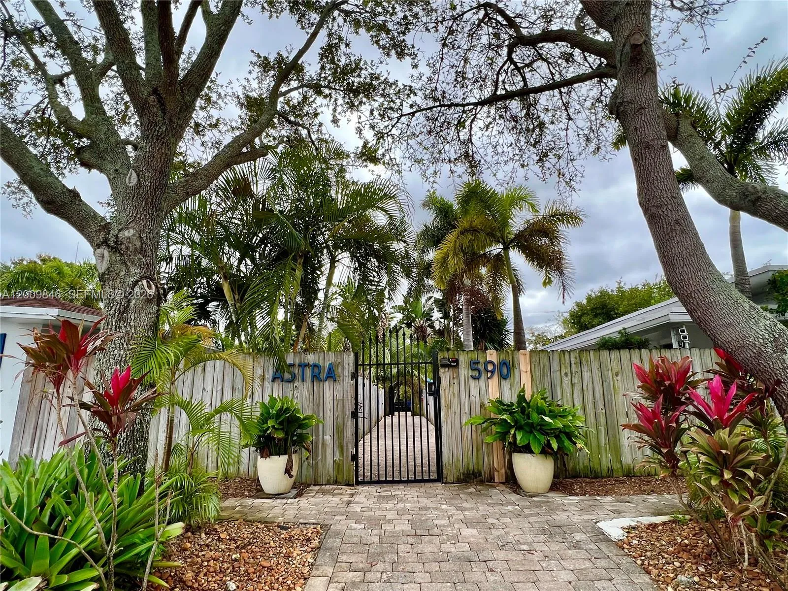 590 Nw 40th Ct 3, Oakland Park, Florida 33309, Oakland Park, Florida 33309, 1 Bedroom Bedrooms, ,1 BathroomBathrooms,Residential,For Sale,590 Nw 40th Ct 3, Oakland Park, Florida 33309,A12009846