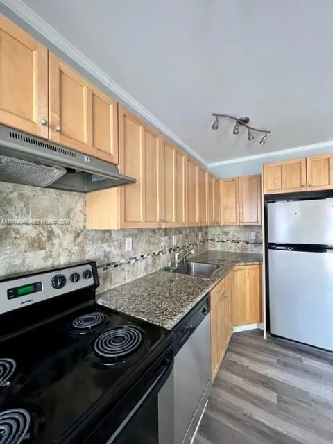 590 Nw 40th Ct 3, Oakland Park, Florida 33309, Oakland Park, Florida 33309, 1 Bedroom Bedrooms, ,1 BathroomBathrooms,Residential,For Sale,590 Nw 40th Ct 3, Oakland Park, Florida 33309,A12009846