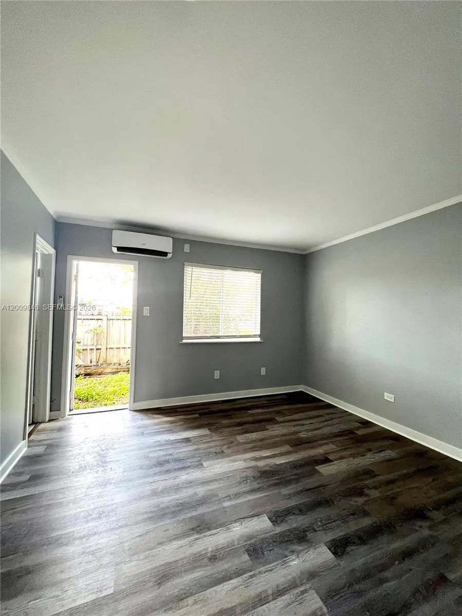 590 Nw 40th Ct 3, Oakland Park, Florida 33309, Oakland Park, Florida 33309, 1 Bedroom Bedrooms, ,1 BathroomBathrooms,Residential,For Sale,590 Nw 40th Ct 3, Oakland Park, Florida 33309,A12009846
