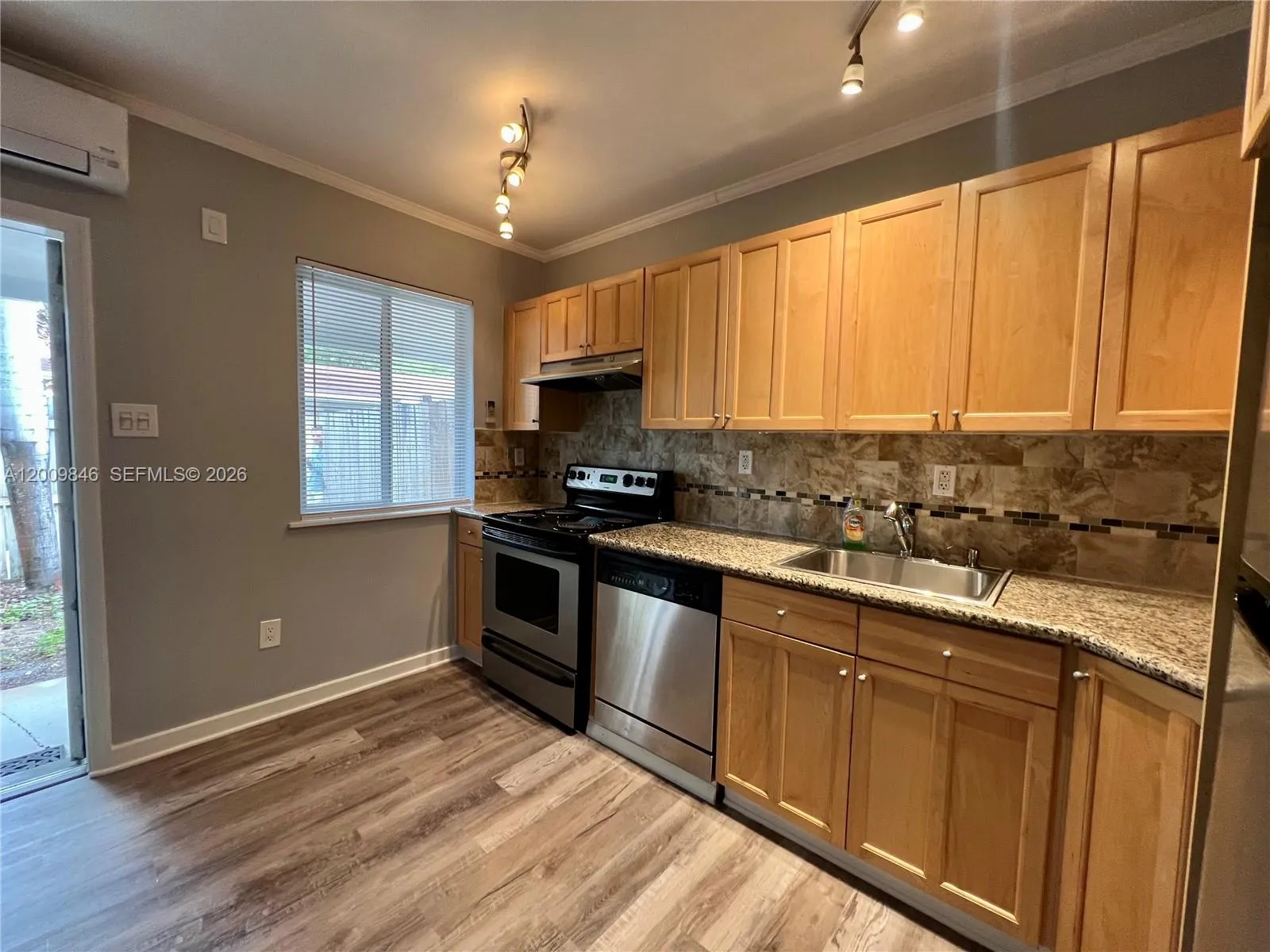 590 Nw 40th Ct 3, Oakland Park, Florida 33309, Oakland Park, Florida 33309, 1 Bedroom Bedrooms, ,1 BathroomBathrooms,Residential,For Sale,590 Nw 40th Ct 3, Oakland Park, Florida 33309,A12009846