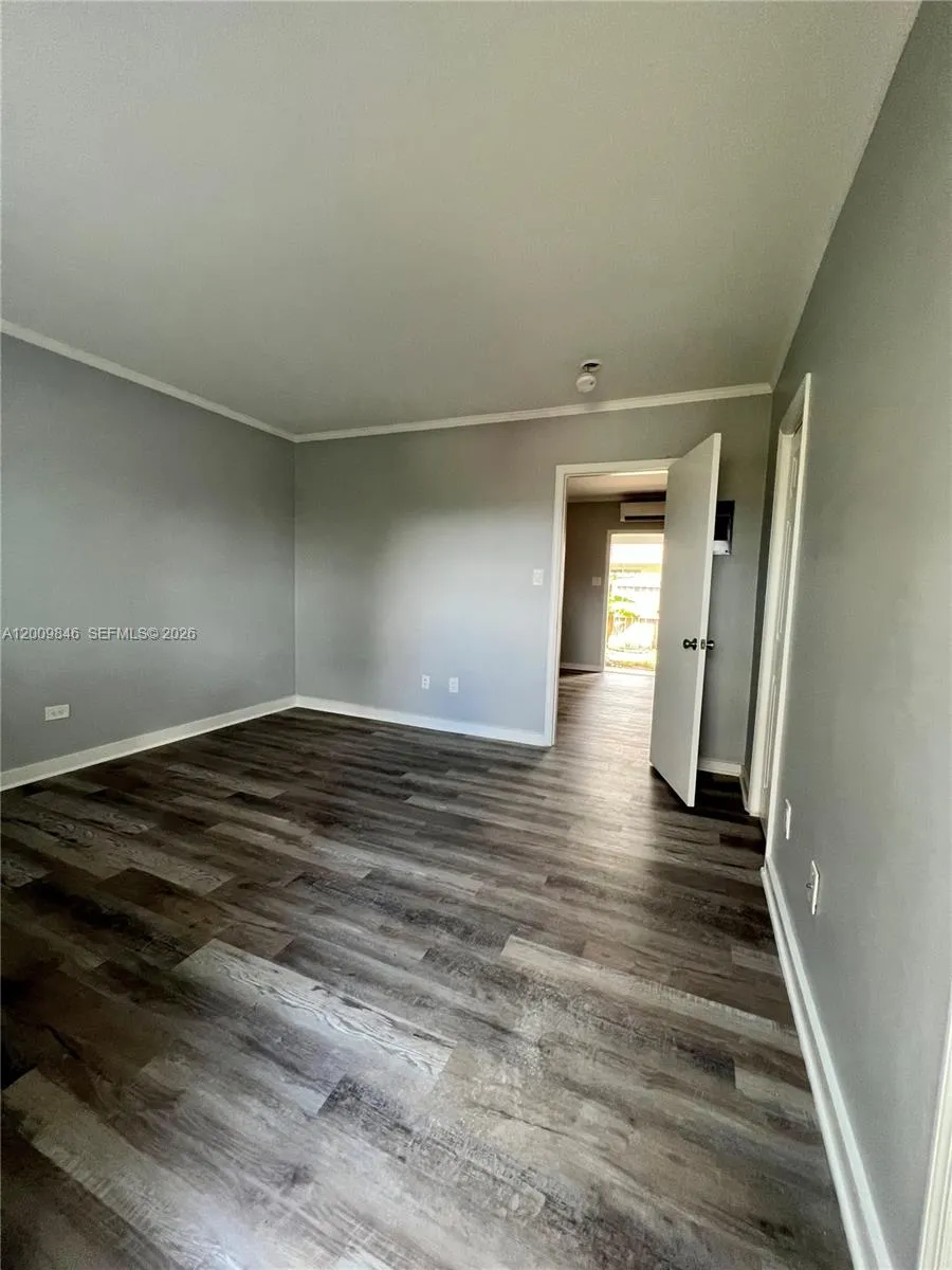 590 Nw 40th Ct 3, Oakland Park, Florida 33309, Oakland Park, Florida 33309, 1 Bedroom Bedrooms, ,1 BathroomBathrooms,Residential,For Sale,590 Nw 40th Ct 3, Oakland Park, Florida 33309,A12009846