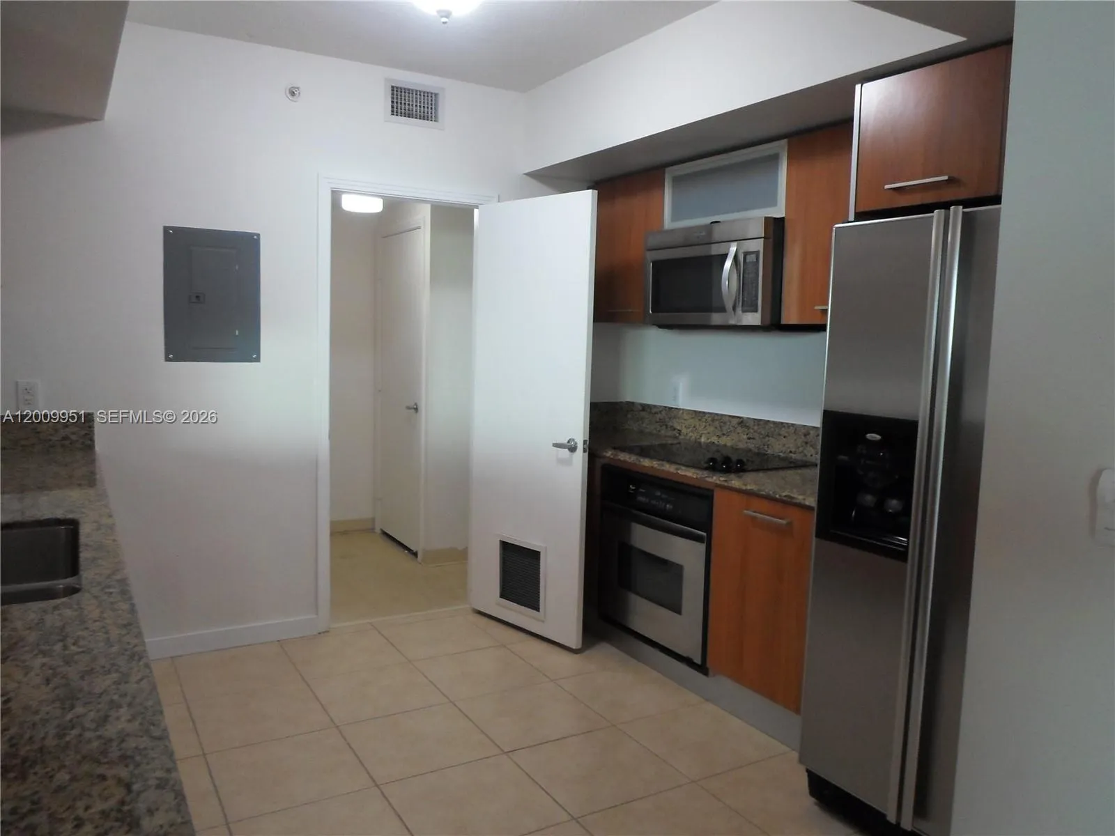 9066 Sw 73rd Ct 1910, Miami, Florida 33156, Miami, Florida 33156, 2 Bedrooms Bedrooms, ,2 BathroomsBathrooms,Residential,For Sale,9066 Sw 73rd Ct 1910, Miami, Florida 33156,A12009951