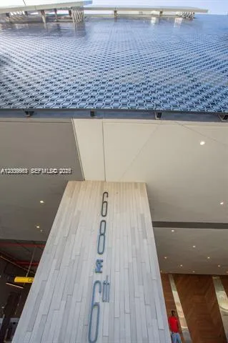 68 Se 6th St 3210, Miami, Florida 33131, Miami, Florida 33131, 2 Bedrooms Bedrooms, ,2 BathroomsBathrooms,Residential Lease,For Rent,68 Se 6th St 3210, Miami, Florida 33131,A12009963