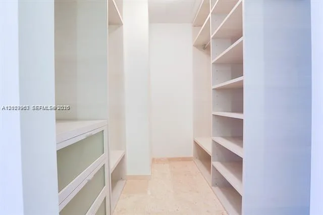 68 Se 6th St 3210, Miami, Florida 33131, Miami, Florida 33131, 2 Bedrooms Bedrooms, ,2 BathroomsBathrooms,Residential Lease,For Rent,68 Se 6th St 3210, Miami, Florida 33131,A12009963