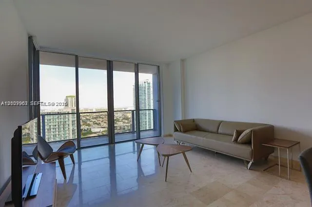 68 Se 6th St 3210, Miami, Florida 33131, Miami, Florida 33131, 2 Bedrooms Bedrooms, ,2 BathroomsBathrooms,Residential Lease,For Rent,68 Se 6th St 3210, Miami, Florida 33131,A12009963