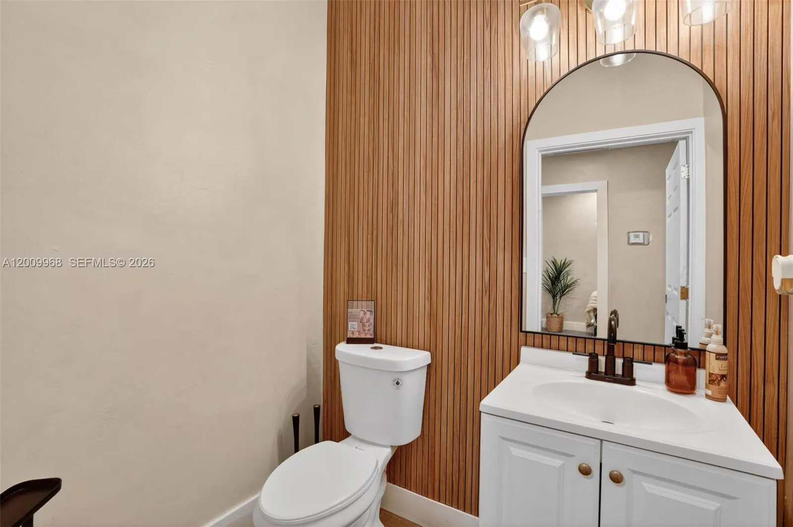 Turnkey Beauty Salon & Spa For Sale In Palmett, Palmetto Bay, Florida 33157, ,Business Opportunity,For Sale,Turnkey Beauty Salon & Spa For Sale In Palmett,A12009968
