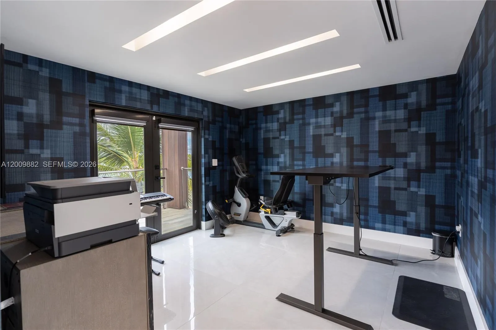 5601 N Ocean Dr 5601, Hollywood, Florida 33019, Hollywood, Florida 33019, 5 Bedrooms Bedrooms, ,4 BathroomsBathrooms,Residential Lease,For Rent,5601 N Ocean Dr 5601, Hollywood, Florida 33019,A12009882