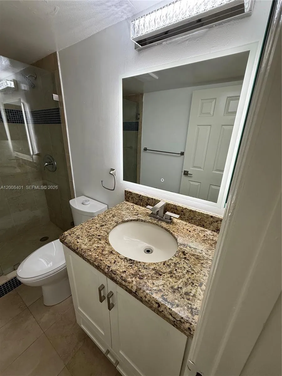 1625 Se 10th Ave 101, Fort Lauderdale, Florida 333, Fort Lauderdale, Florida 33316, 2 Bedrooms Bedrooms, ,2 BathroomsBathrooms,Residential,For Sale,1625 Se 10th Ave 101, Fort Lauderdale, Florida 333,A12008401