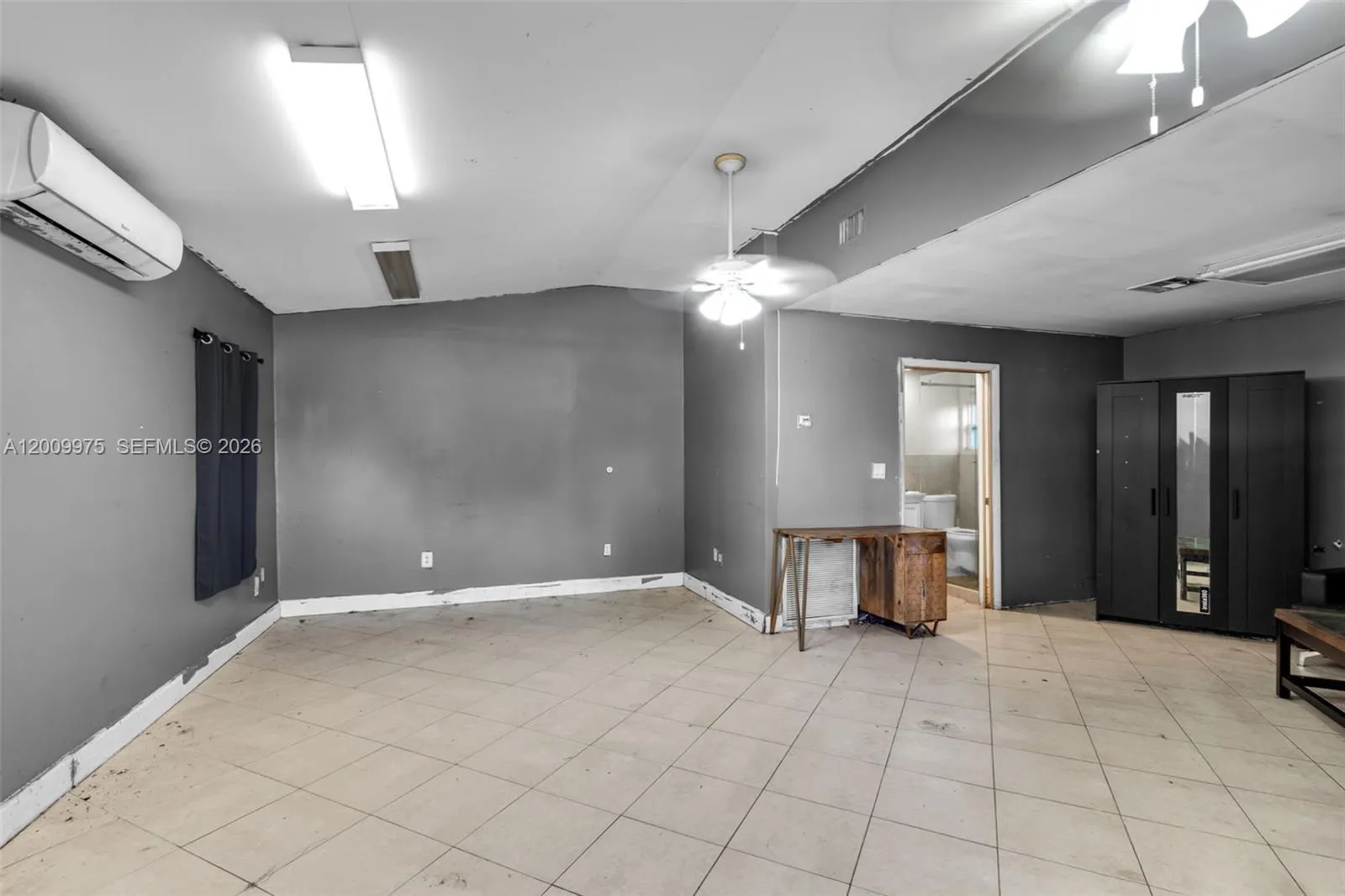 4351 Sw 25th St, Fort Lauderdale, Florida 33317, Fort Lauderdale, Florida 33317, 6 Bedrooms Bedrooms, ,7 BathroomsBathrooms,Residential,For Sale,4351 Sw 25th St, Fort Lauderdale, Florida 33317,A12009975