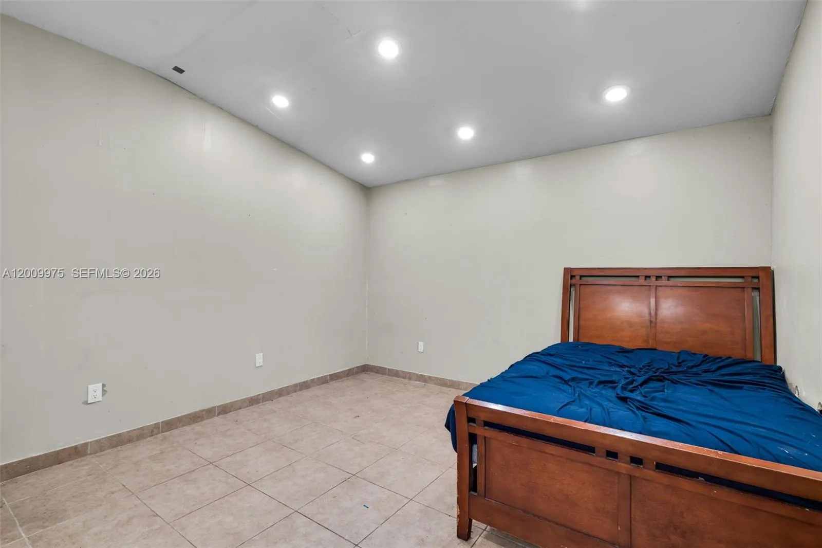 4351 Sw 25th St, Fort Lauderdale, Florida 33317, Fort Lauderdale, Florida 33317, 6 Bedrooms Bedrooms, ,7 BathroomsBathrooms,Residential,For Sale,4351 Sw 25th St, Fort Lauderdale, Florida 33317,A12009975