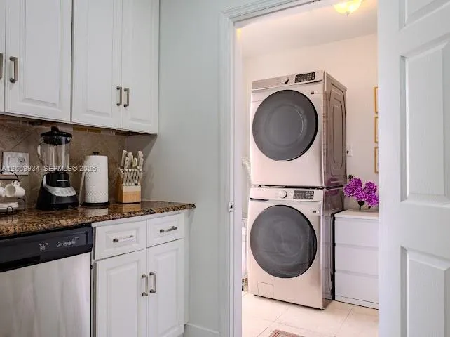 1435 Grant St, Hollywood, Florida 33020, Hollywood, Florida 33020, 4 Bedrooms Bedrooms, ,2 BathroomsBathrooms,Residential,For Sale,1435 Grant St, Hollywood, Florida 33020,A12009934