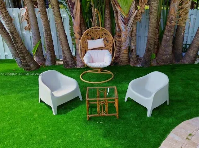 1435 Grant St, Hollywood, Florida 33020, Hollywood, Florida 33020, 4 Bedrooms Bedrooms, ,2 BathroomsBathrooms,Residential,For Sale,1435 Grant St, Hollywood, Florida 33020,A12009934