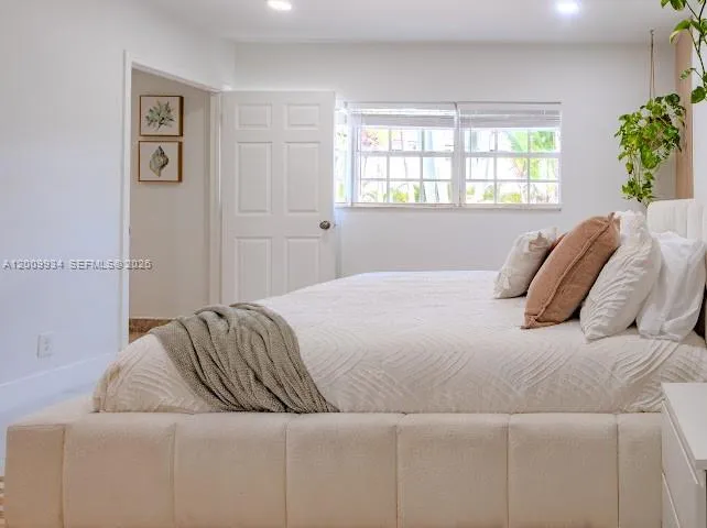 1435 Grant St, Hollywood, Florida 33020, Hollywood, Florida 33020, 4 Bedrooms Bedrooms, ,2 BathroomsBathrooms,Residential,For Sale,1435 Grant St, Hollywood, Florida 33020,A12009934