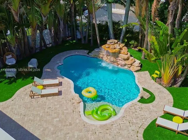 1435 Grant St, Hollywood, Florida 33020, Hollywood, Florida 33020, 4 Bedrooms Bedrooms, ,2 BathroomsBathrooms,Residential,For Sale,1435 Grant St, Hollywood, Florida 33020,A12009934