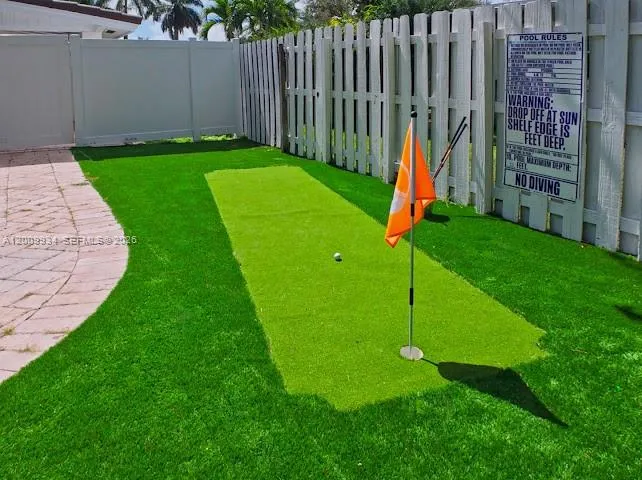 1435 Grant St, Hollywood, Florida 33020, Hollywood, Florida 33020, 4 Bedrooms Bedrooms, ,2 BathroomsBathrooms,Residential,For Sale,1435 Grant St, Hollywood, Florida 33020,A12009934