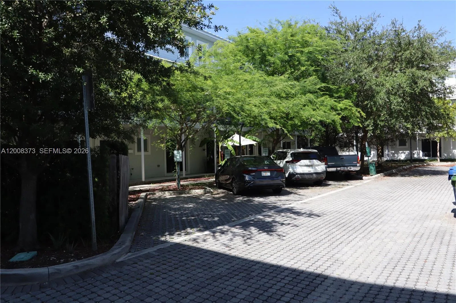 605 Ne 28th St 1, Wilton Manors, Florida 33334, Wilton Manors, Florida 33334, 3 Bedrooms Bedrooms, ,3 BathroomsBathrooms,Residential Lease,For Rent,605 Ne 28th St 1, Wilton Manors, Florida 33334,A12008373