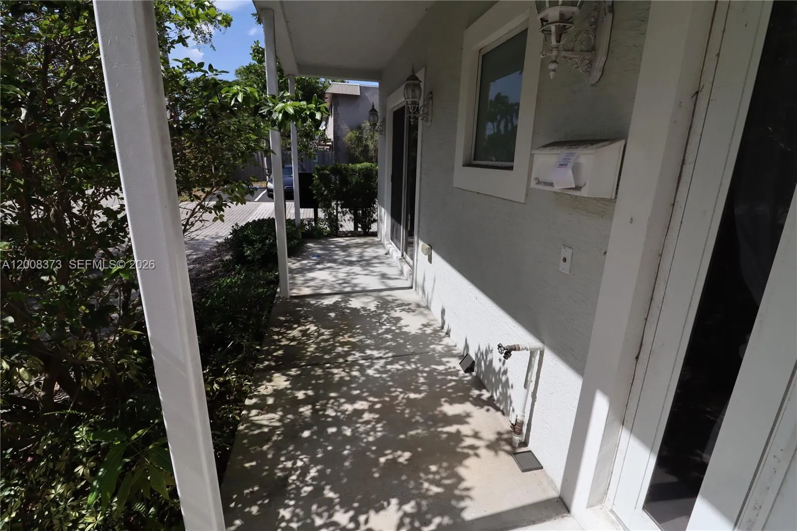 605 Ne 28th St 1, Wilton Manors, Florida 33334, Wilton Manors, Florida 33334, 3 Bedrooms Bedrooms, ,3 BathroomsBathrooms,Residential Lease,For Rent,605 Ne 28th St 1, Wilton Manors, Florida 33334,A12008373