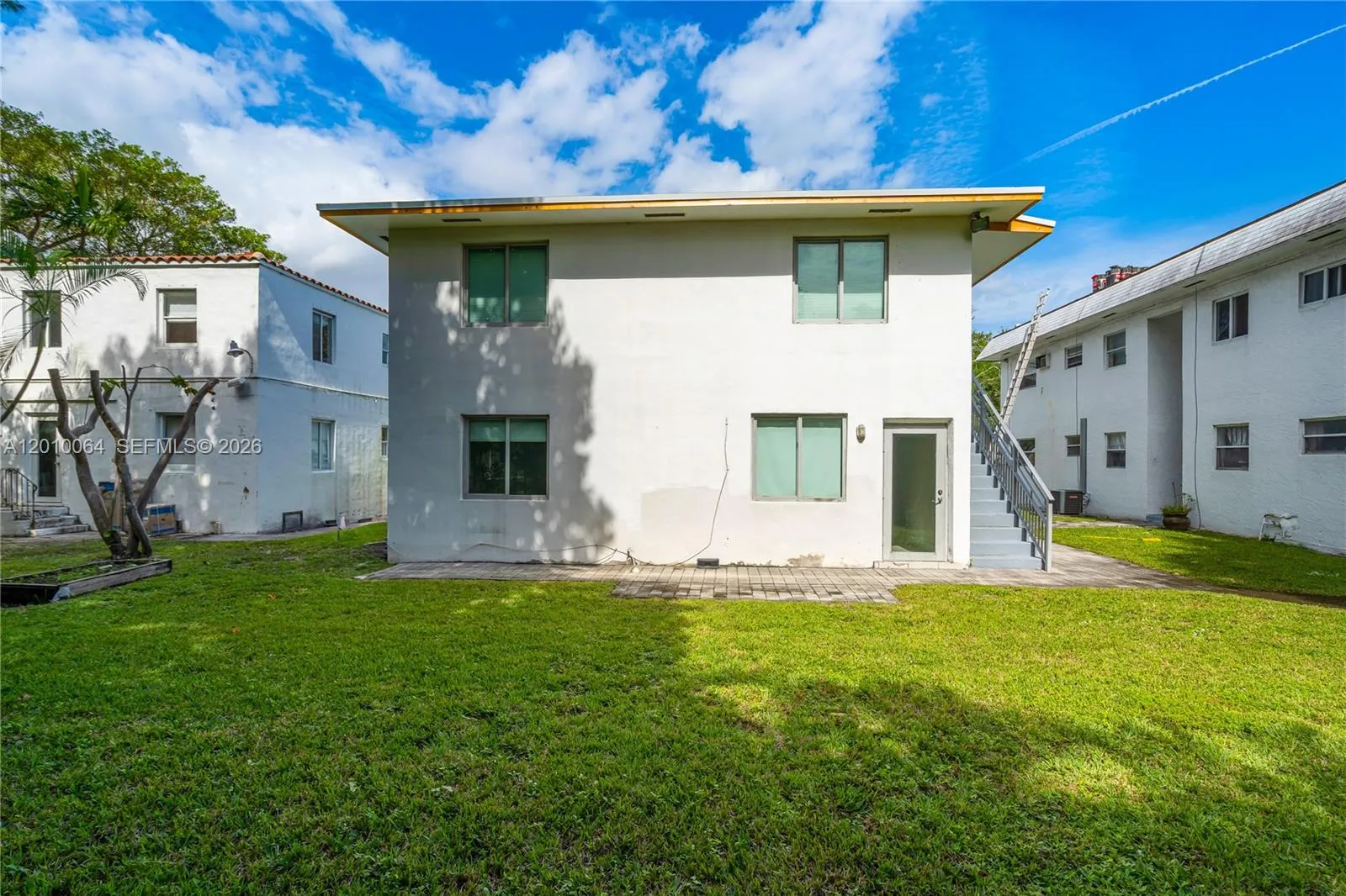 560 Ne 63rd St, Miami, Florida 33138, Miami, Florida 33138, ,Residential Income,For Sale,560 Ne 63rd St, Miami, Florida 33138,A12010064