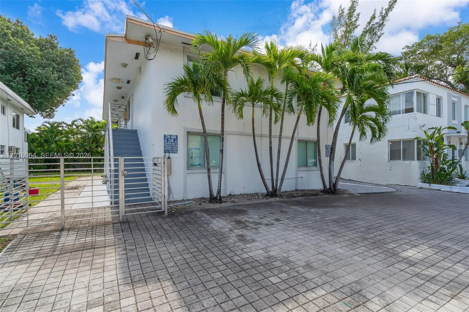 560 Ne 63rd St, Miami, Florida 33138, Miami, Florida 33138, ,Residential Income,For Sale,560 Ne 63rd St, Miami, Florida 33138,A12010064