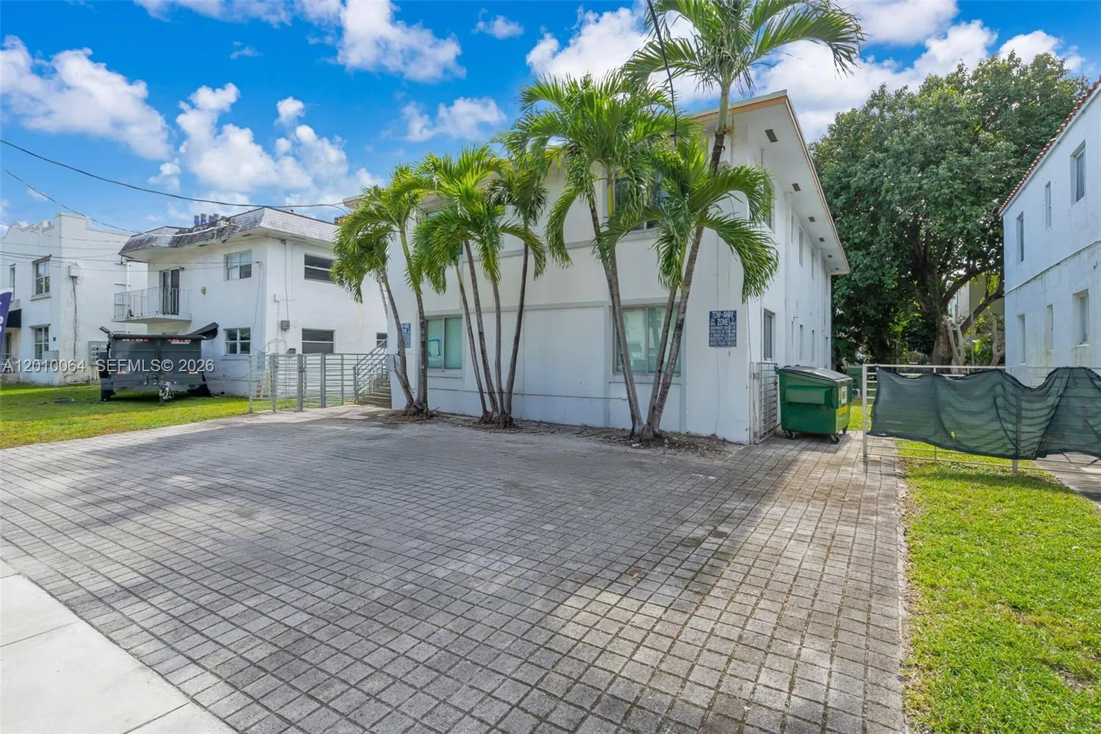 560 Ne 63rd St, Miami, Florida 33138, Miami, Florida 33138, ,Residential Income,For Sale,560 Ne 63rd St, Miami, Florida 33138,A12010064