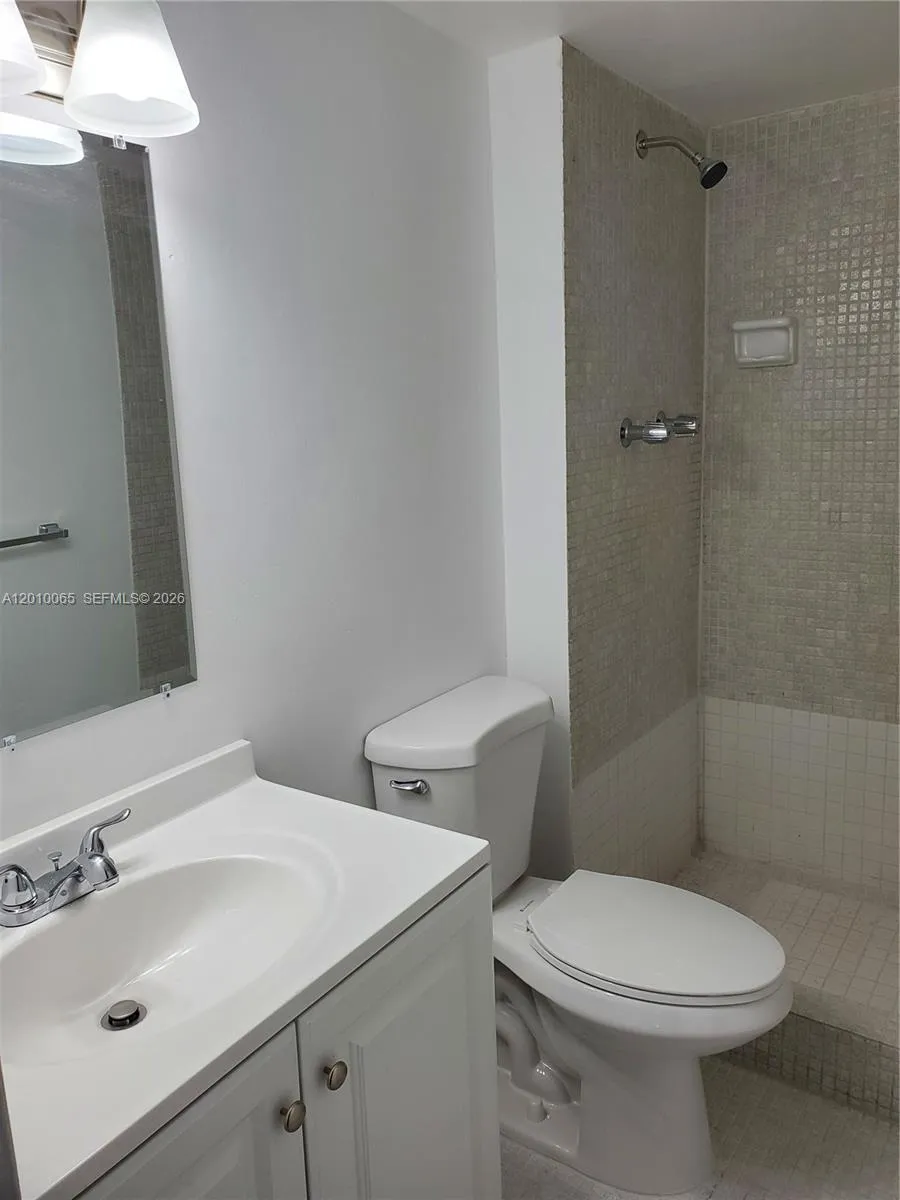 496 Nw 165th St Rd D-412, Miami, Florida 33169, Miami, Florida 33169, 2 Bedrooms Bedrooms, ,2 BathroomsBathrooms,Residential Lease,For Rent,496 Nw 165th St Rd D-412, Miami, Florida 33169,A12010065