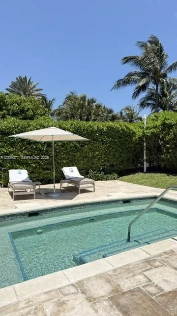 5875 Collins Ave 708, Miami Beach, Florida 33140, Miami Beach, Florida 33140, 3 Bedrooms Bedrooms, ,3 BathroomsBathrooms,Residential,For Sale,5875 Collins Ave 708, Miami Beach, Florida 33140,A12009377