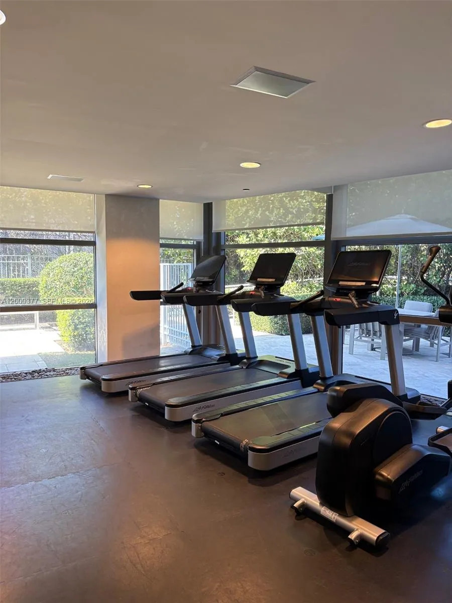 5875 Collins Ave 708, Miami Beach, Florida 33140, Miami Beach, Florida 33140, 3 Bedrooms Bedrooms, ,3 BathroomsBathrooms,Residential,For Sale,5875 Collins Ave 708, Miami Beach, Florida 33140,A12009377
